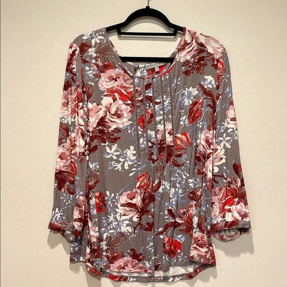 Daniel Rainn - Branwen Pleated Knit Top. Blouse. Shirt. Size XL. Grey floral - Picture 4 of 16